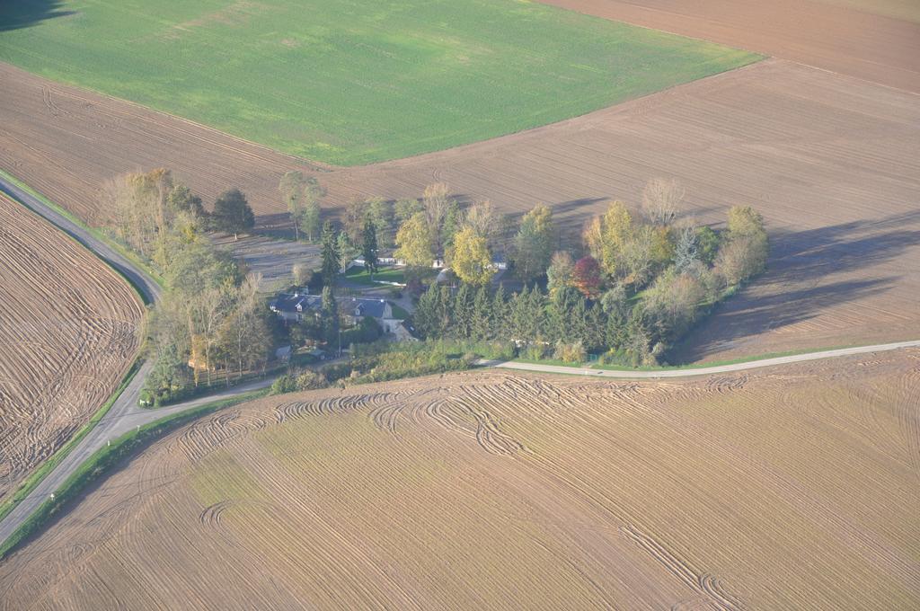 Вілла Domaine Le Translon Saint-Pierre-Aigle Екстер'єр фото